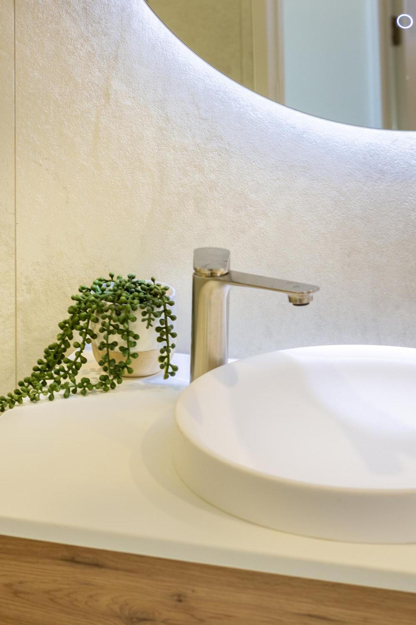 Luxury Beachside Living Elegant 3-Bedroom Haven Christchurch Ngoại thất bức ảnh